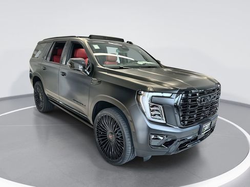 New 2026 GMC Yukon Denali w/ Sun & Power Step Package RWD image 1