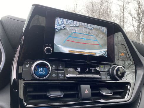 Used 2025 Toyota Highlander XSE image 29