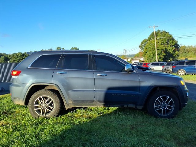 Used 2020 Jeep Grand Cherokee Limited w/ Trailer Tow Group IV AWD/4WD image 6