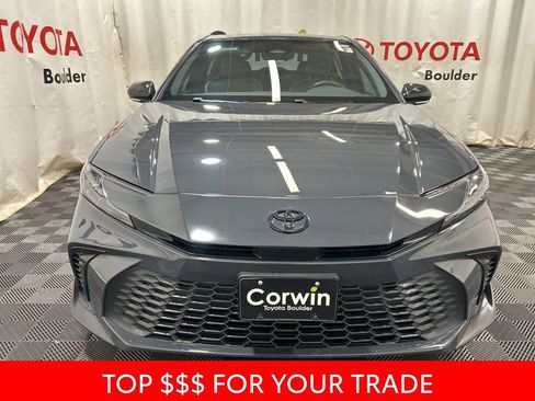 Used 2025 Toyota Camry SE w/ Convenience Package AWD/4WD image 2