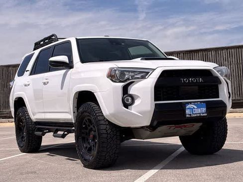 Used 2020 Toyota 4Runner TRD Pro AWD/4WD image 10