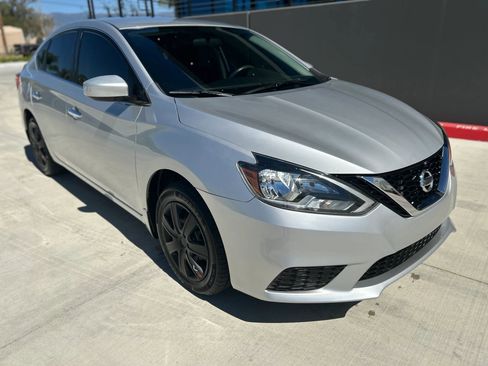 Used 2016 Nissan Sentra SV image 14