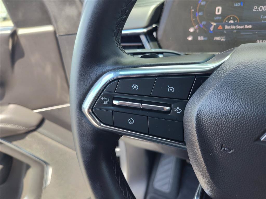 Used 2025 Chevrolet Tahoe Z71 AWD/4WD image 16