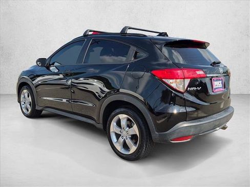 Used 2021 Honda HR-V LX image 8