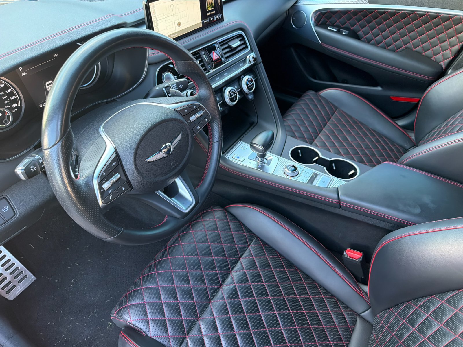 Used 2023 Genesis G70 3.3T w/ Sport Prestige Package RWD image 9
