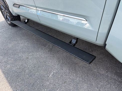 Used 2025 Toyota Tundra Platinum image 22