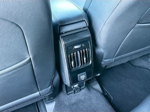 Used 2024 Jeep Compass Limited image 23