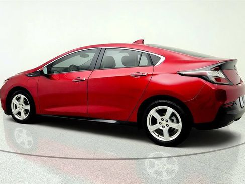 Used 2018 Chevrolet Volt LT FWD image 7