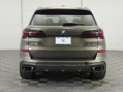Used 2026 BMW X5 xDrive40i w/ M Sport Package AWD/4WD image 7
