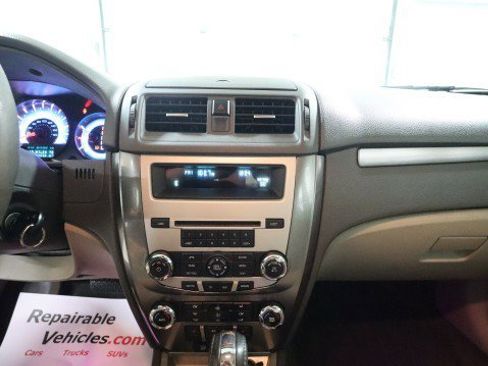 Used 2011 Ford Fusion SEL w/ 302A Rapid Spec Order Code image 13