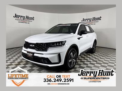 Used 2023 Kia Sorento EX w/ Panoramic Sunroof Package