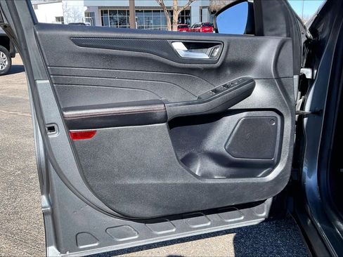 Used 2025 Ford Escape ST-Line image 22