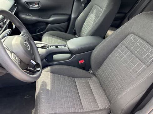 Used 2026 Honda HR-V LX image 11