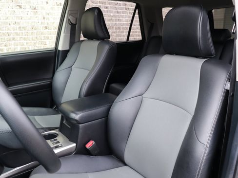 Used 2015 Toyota 4Runner SR5 Premium image 47