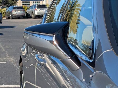 Used 2022 Lexus ES 350 w/ Premium Package image 12