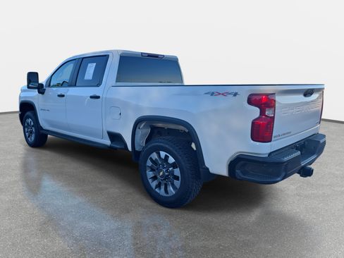 Used 2024 Chevrolet Silverado 2500 Custom w/ Custom Convenience Package image 7