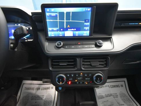 Used 2024 Ford Maverick Lariat w/ Black Appearance Package image 18