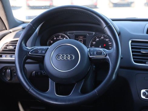 Used 2018 Audi Q3 2.0T Premium w/ Convenience Package image 23