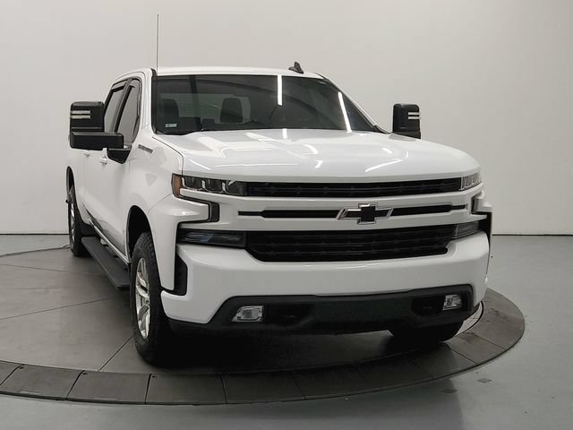 Used 2021 Chevrolet Silverado 1500 RST w/ Max Trailering Package AWD/4WD image 2