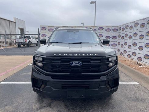 Certified 2025 Ford Expedition Max Active image 3