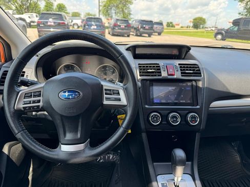 Used 2014 Subaru Crosstrek 2.0i Limited AWD/4WD image 12