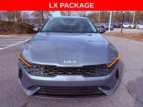 Used 2022 Kia K5 LX image 2