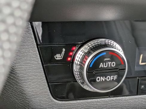 New 2026 Mitsubishi Outlander AWD image 24