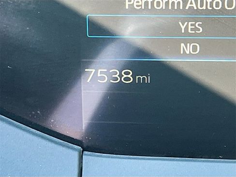 Used 2024 Toyota Prius XLE image 12