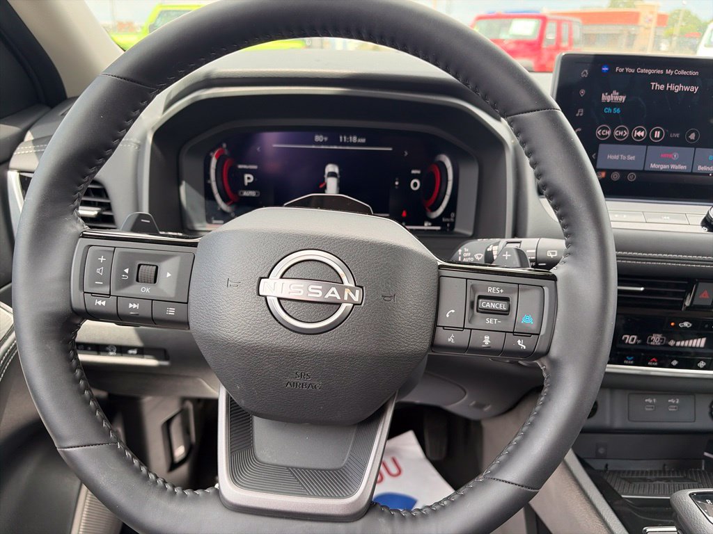 Used 2025 Nissan Rogue SL w/ Tech Package AWD/4WD image 15