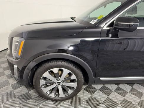 Used 2022 Kia Telluride S AWD/4WD image 11
