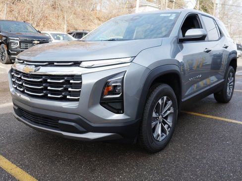 New 2026 Chevrolet Equinox LT w/ Convenience Package II image 24