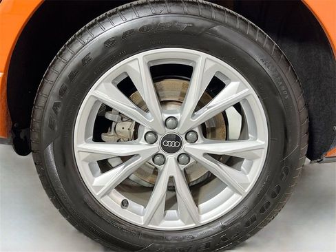 Used 2023 Audi Q3 2.0T Premium w/ Convenience Package image 29