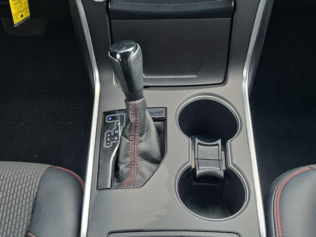 Used 2017 Toyota Camry SE FWD image 18