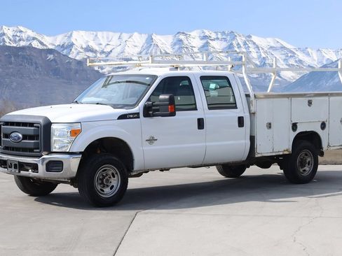 Used 2016 Ford F350 XL w/ Power Equipment Group AWD/4WD image 2