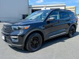 Used 2022 Ford Explorer XLT w/ Equipment Group 202A image 5