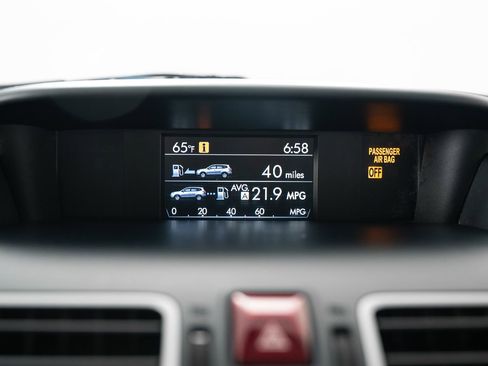 Used 2018 Subaru Forester 2.5i w/ Alloy Wheel Package image 33