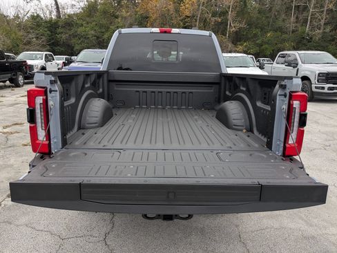New 2026 Ford F250 Platinum w/ FX4 Off-Road Package AWD/4WD image 13