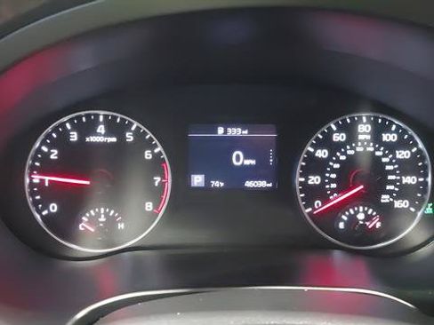 Used 2021 Kia Seltos S AWD/4WD image 22