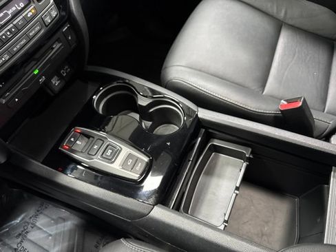 Used 2021 Honda Pilot Touring image 24