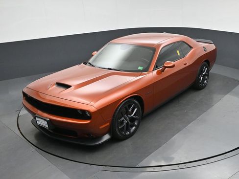 Used 2020 Dodge Challenger R/T w/ Blacktop Package image 51