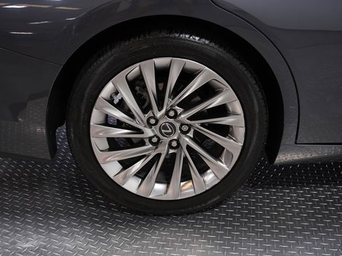 Used 2022 Lexus ES 350 Ultra Luxury w/ Accessory Package 2 FWD image 24