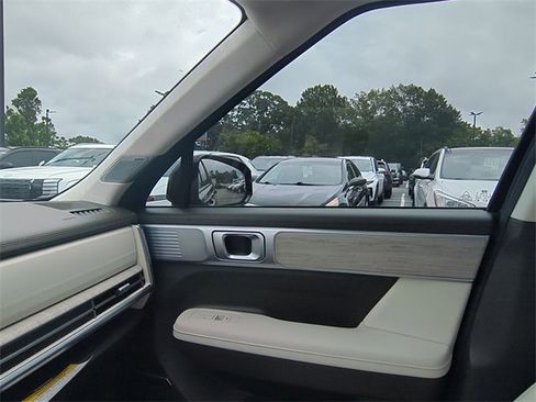 New 2025 Hyundai Santa Fe Calligraphy image 12