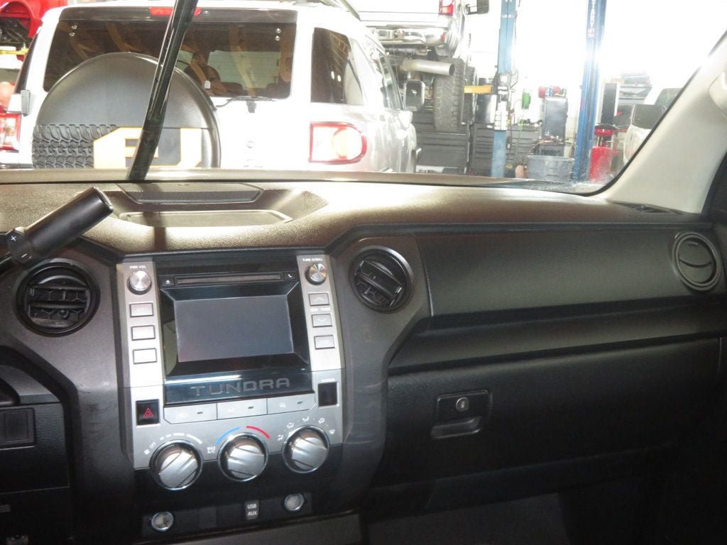 Used 2015 Toyota Tundra SR w/ Tow Package RWD image 34
