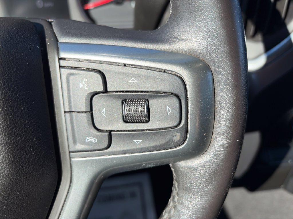 Used 2020 Chevrolet Silverado 1500 LT w/ All-Star Edition AWD/4WD image 11