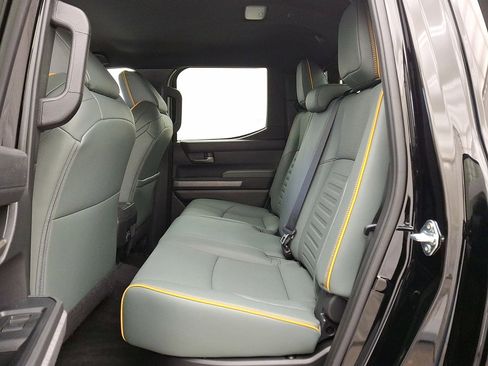 Used 2025 Toyota Tacoma Trailhunter image 20