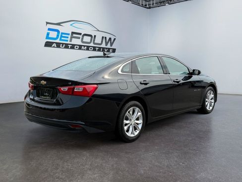 Used 2023 Chevrolet Malibu LT FWD image 3