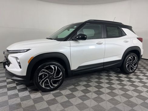 New 2026 Chevrolet TrailBlazer RS w/ Convenience Package image 11