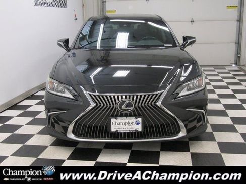 Used 2021 Lexus ES 350 w/ Accessory Package image 2
