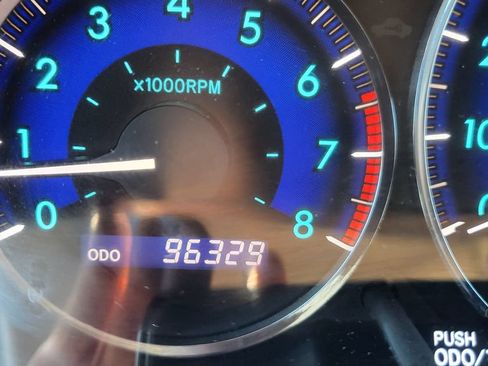 Used 2009 Toyota Sienna CE FWD image 28