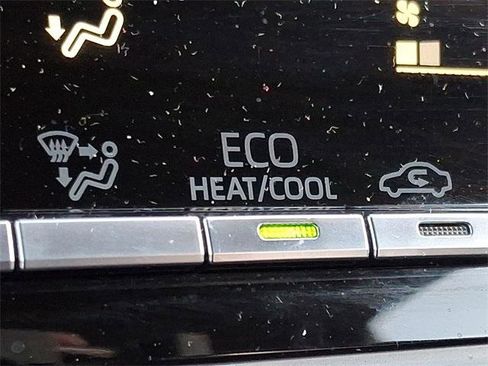 Certified 2023 Toyota Corolla LE image 23